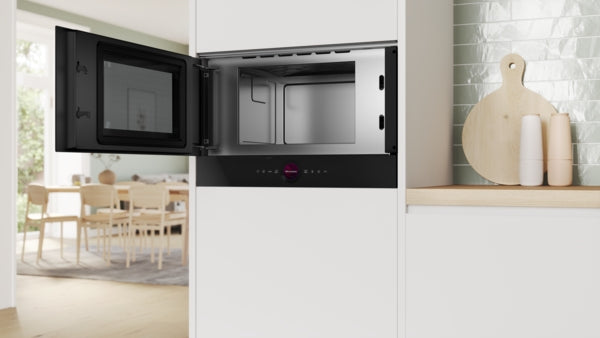 Bosch BFL7221B1B Series 8, Built-in microwave oven, Black-3