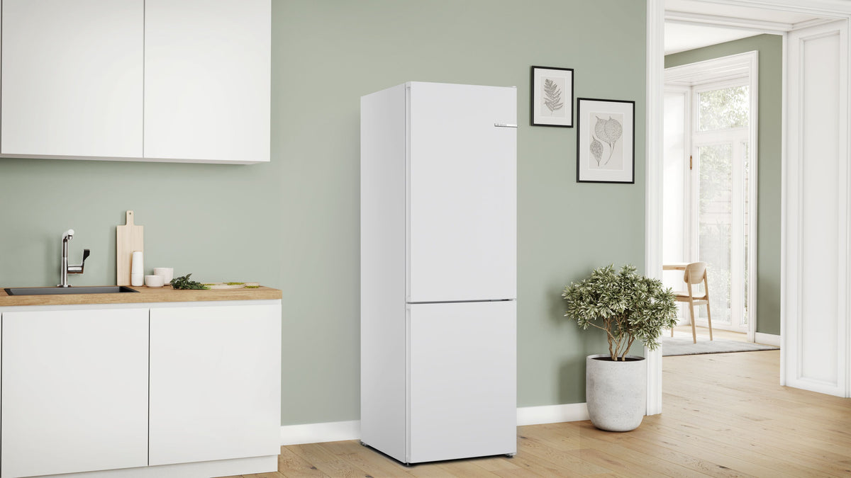 Bosch No Frost - 186cm Height Series 4 KGN362WDFG