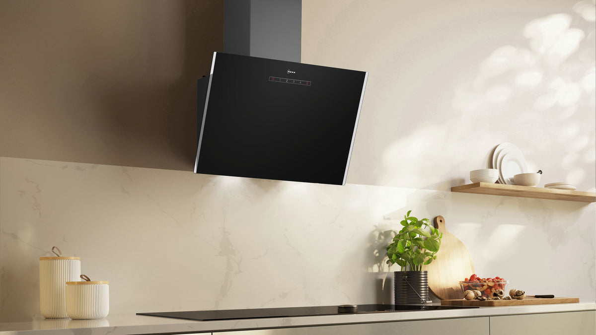 Neff Angled Glass Chimney Hoods N 30 D63IDK1S0B