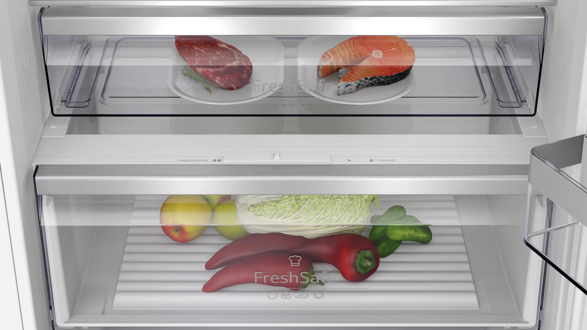 N 50, Built-in fridge-freezer with freezer at bottom, 193.5 x 69.1 cm, sliding hinge-3