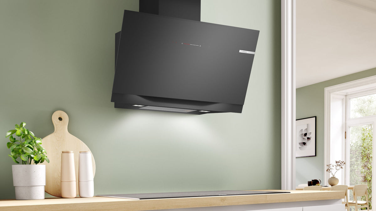 Bosch Angled Glass Chimney Hoods Series 8 DWK91LT60B