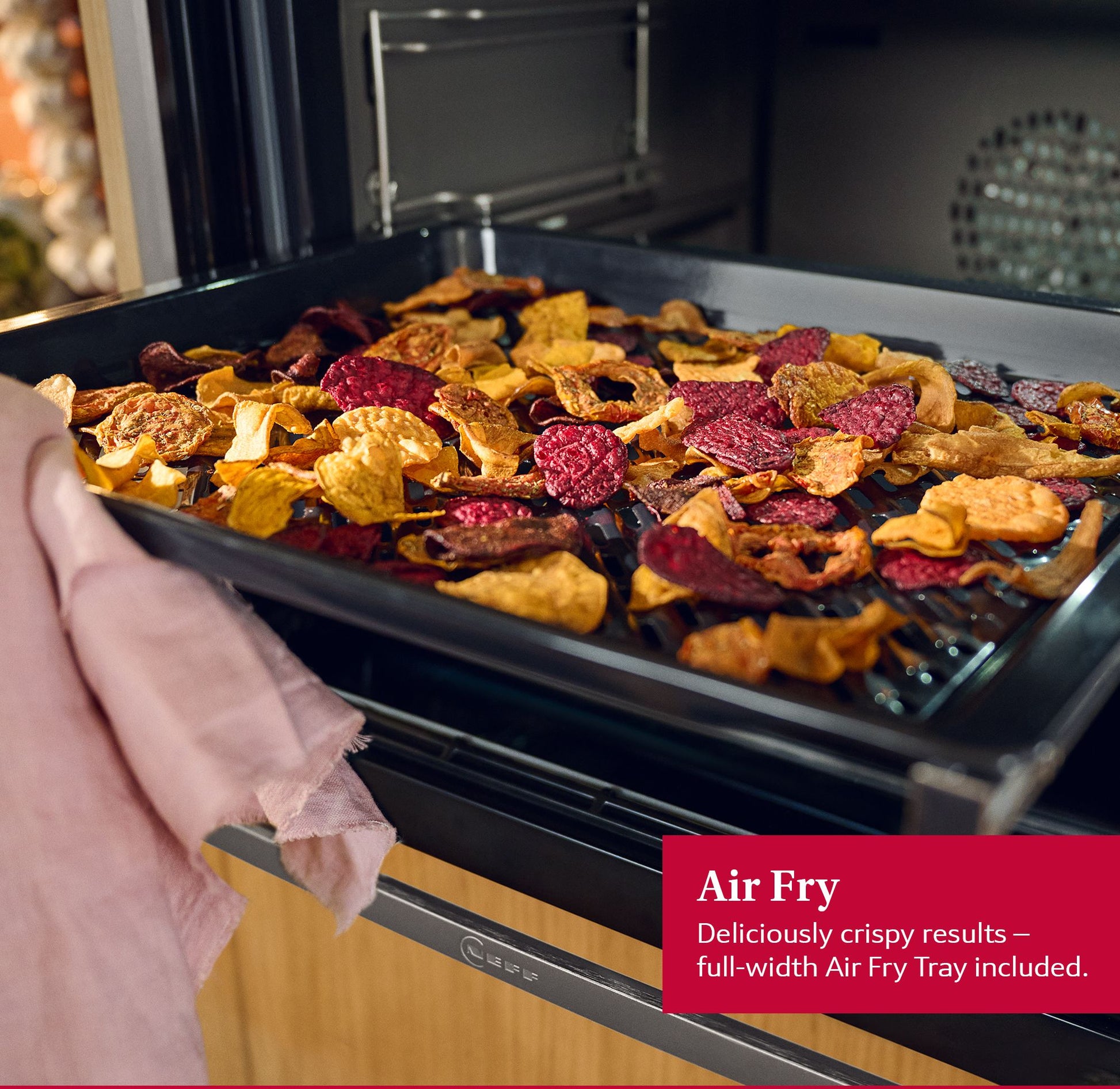 N 90, Built-in oven with added steam function, 60 x 60 cm, Graphite-Grey product photo (28680723_NEFF_Air_Fry_tile_def.jpg)