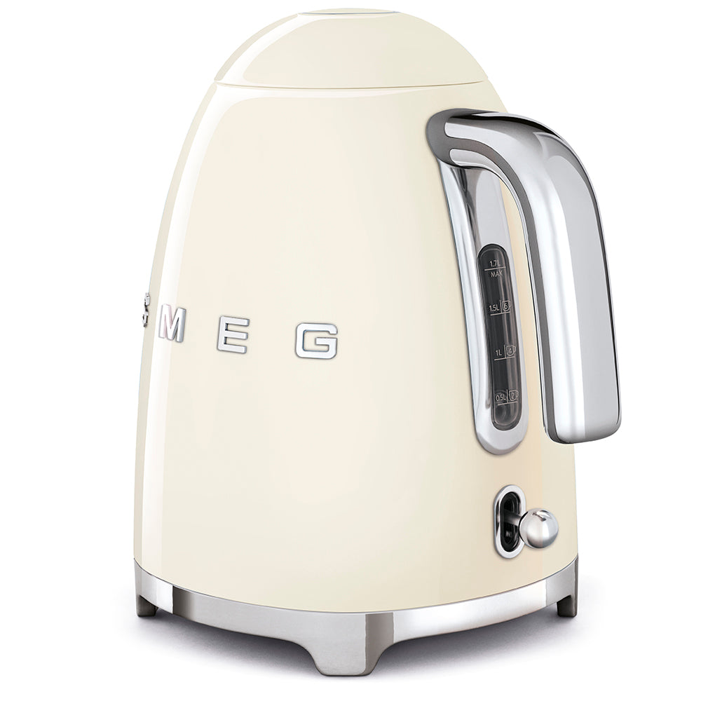 Smeg 50s Style Kettle-8
