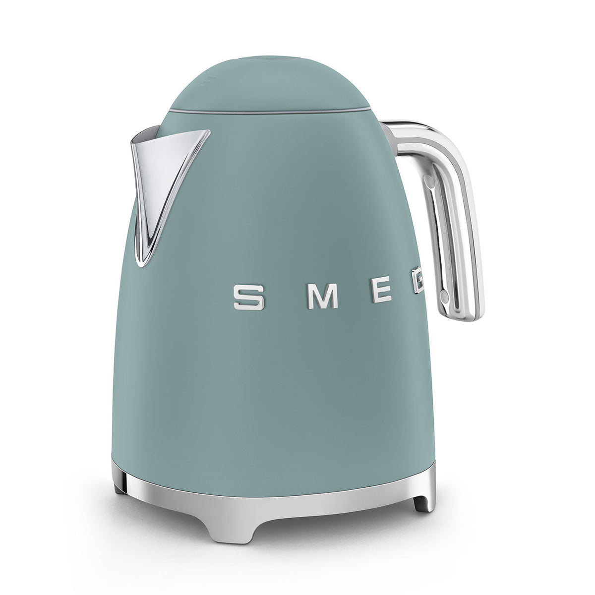 Smeg KLF03 Matte 50s Style Kettle-5
