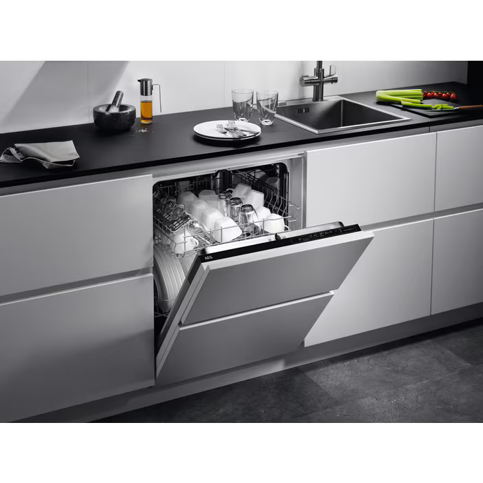 AEG FSK32610Z 5000 AirDry Dishwasher 60cm