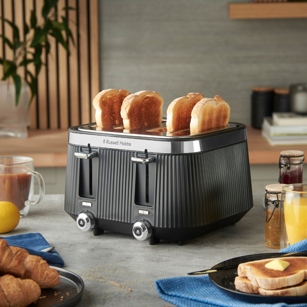 Russell Hobbs Brontë 4 Slice Toaster - Black Model: 26770