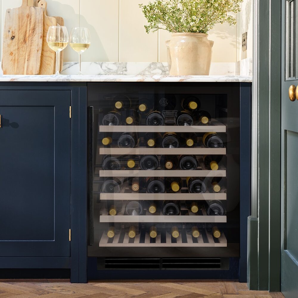 Caple Wi6143BG 60cm Undercounter Single Zone Wine Cooler - Black