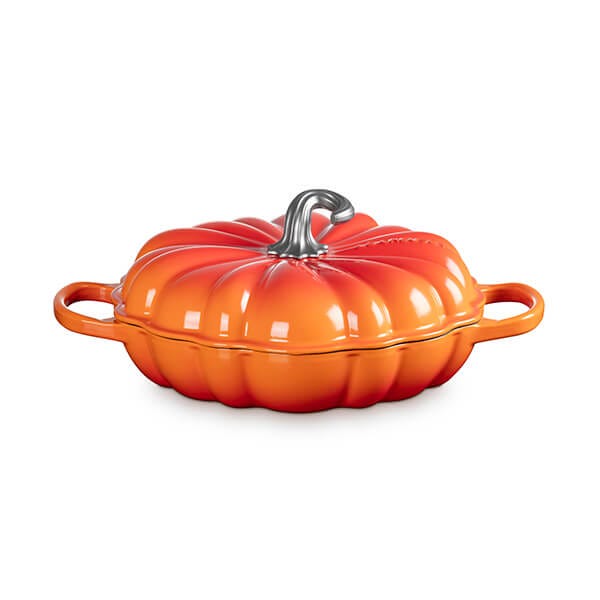 Le Creuset 28cm Volcanic Pumpkin Shallow Casserole - view 2