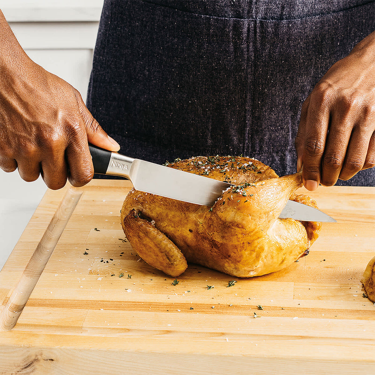 Ninja Foodi StaySharp knife set in use